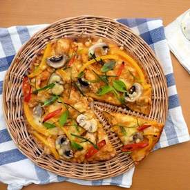 Chicken Panang Curry Pizza